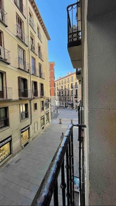 Encantador Apartamento Plaza Mayor Madrid Centro エクステリア 写真